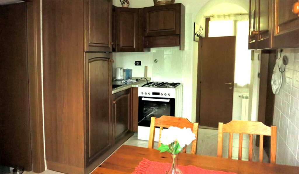Ferienwohnung-Ligurien, Rosalie-Albergo-Diffuso-Bruscarolo